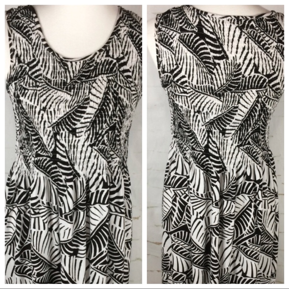 Croft & Barrow Black and White Dress